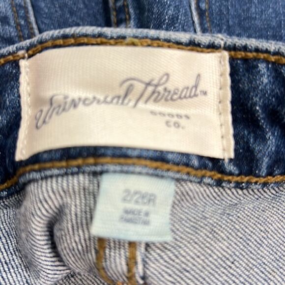 Universal Thread high-rise stretch straight jeans size 2(26 reg) NWT - Picture 13 of 16